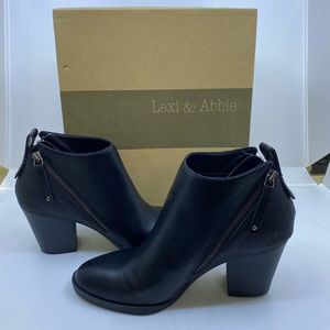 BNIB Lexi & Abbie Double Zip Clara Booties